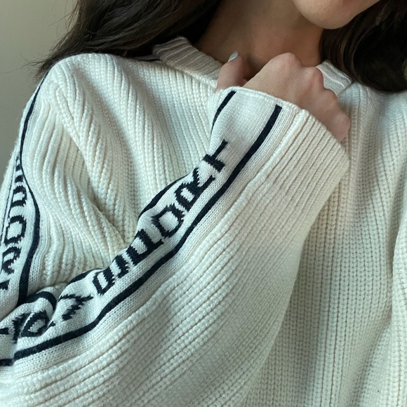 Tory Sport Performance Merino Banner Sweater - Picture 2 of 4